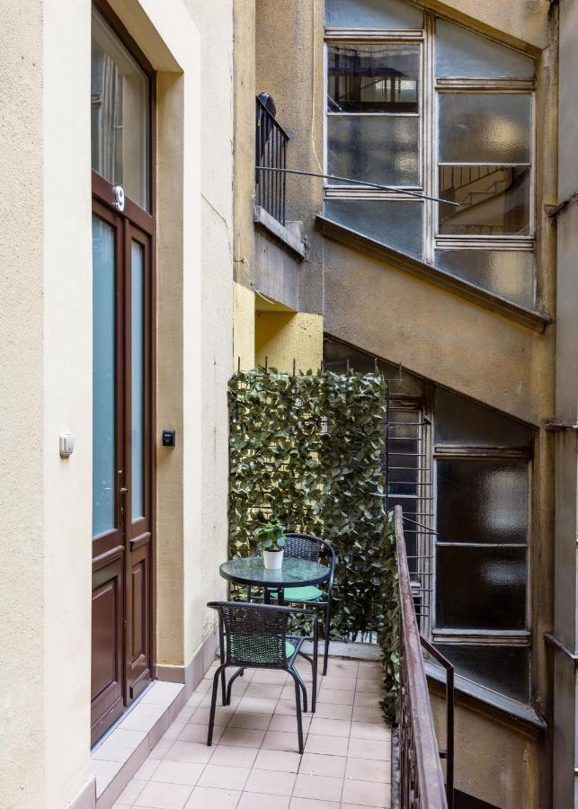 Elegant Apartment In Super Central Location Budapest Ngoại thất bức ảnh